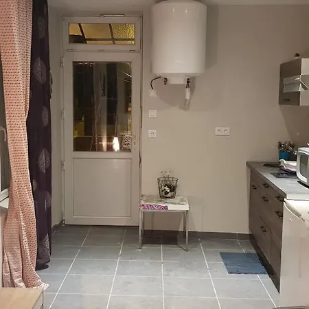 Bel Moderne Apartment Roanne